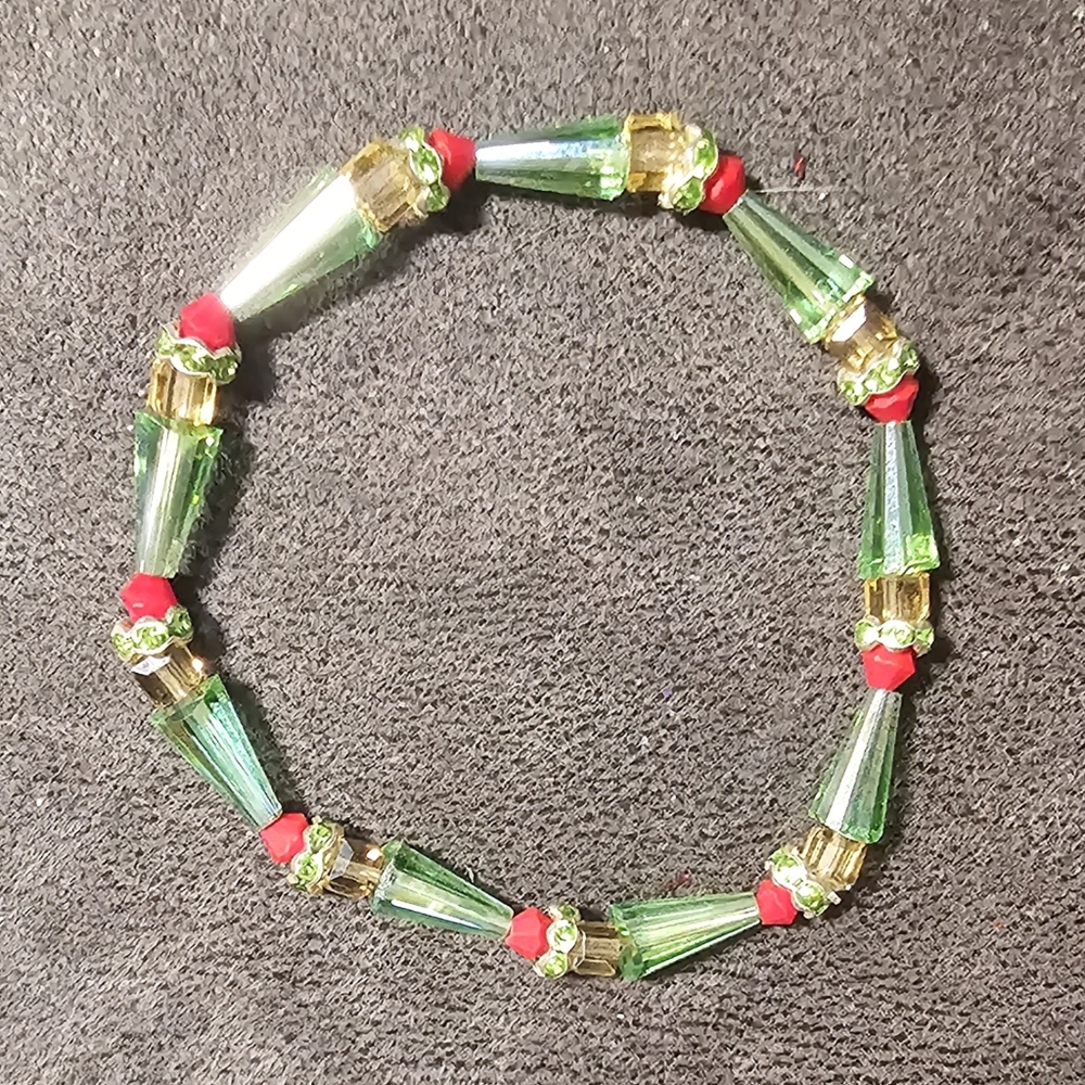 Children's Christmas tree bracelet - stretchy
